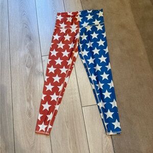Teeki woman’s Red and Blue Star Leggings large